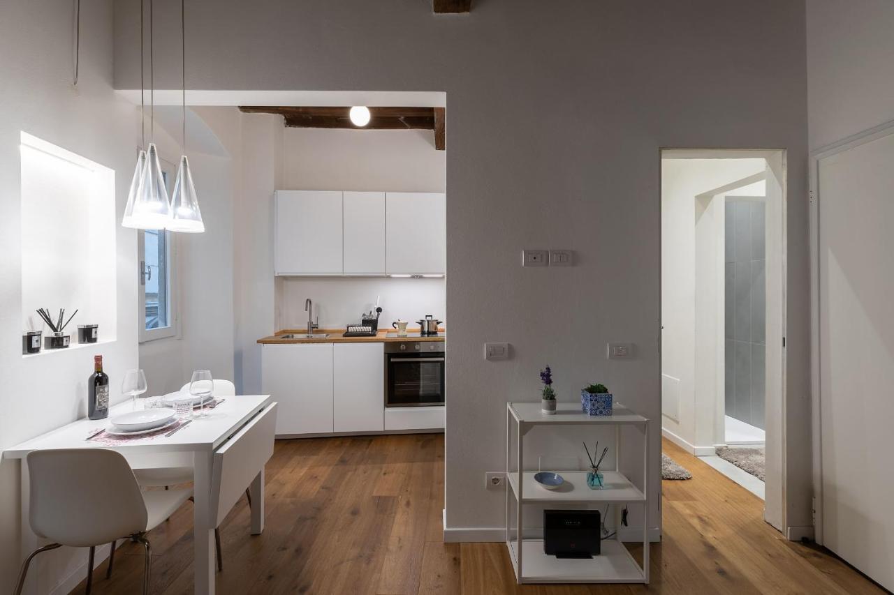 Apartamento Alighieri's Suite-hosted By Sweetstay Florencia